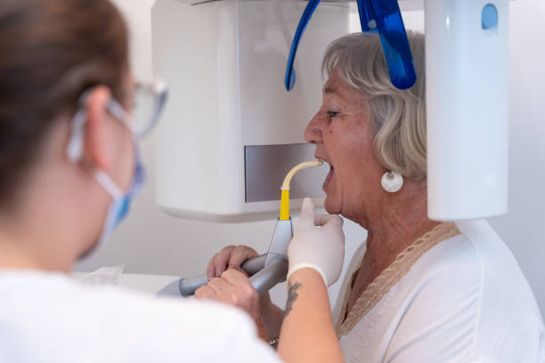 Best Orthodontic Emergency Dentist in Bushnell, FL